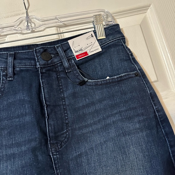 NWT Express High Rise Denim Perfect Mini Skirt - Picture 6 of 16